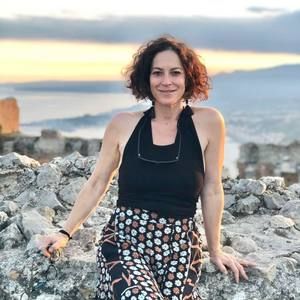 Meet your Posher, Cara